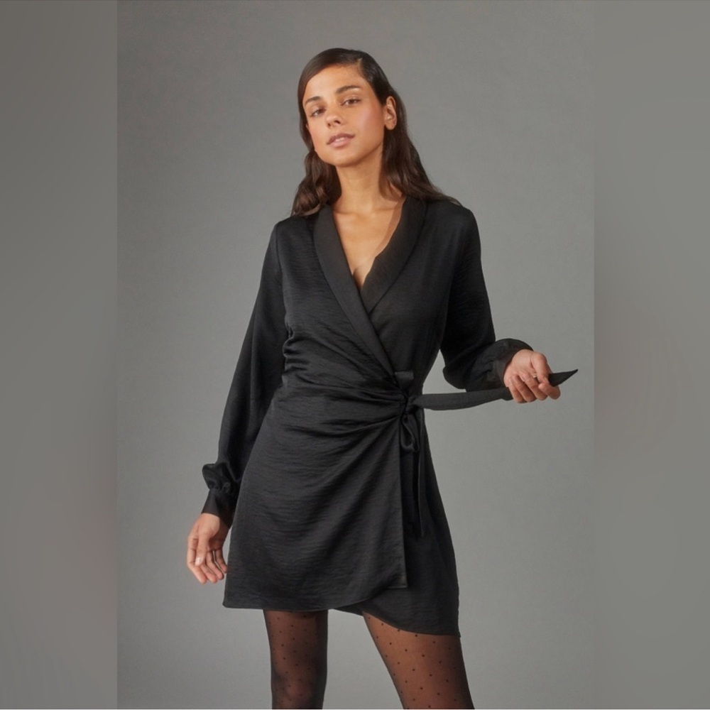 Lost + Wander Black Wrap Dress